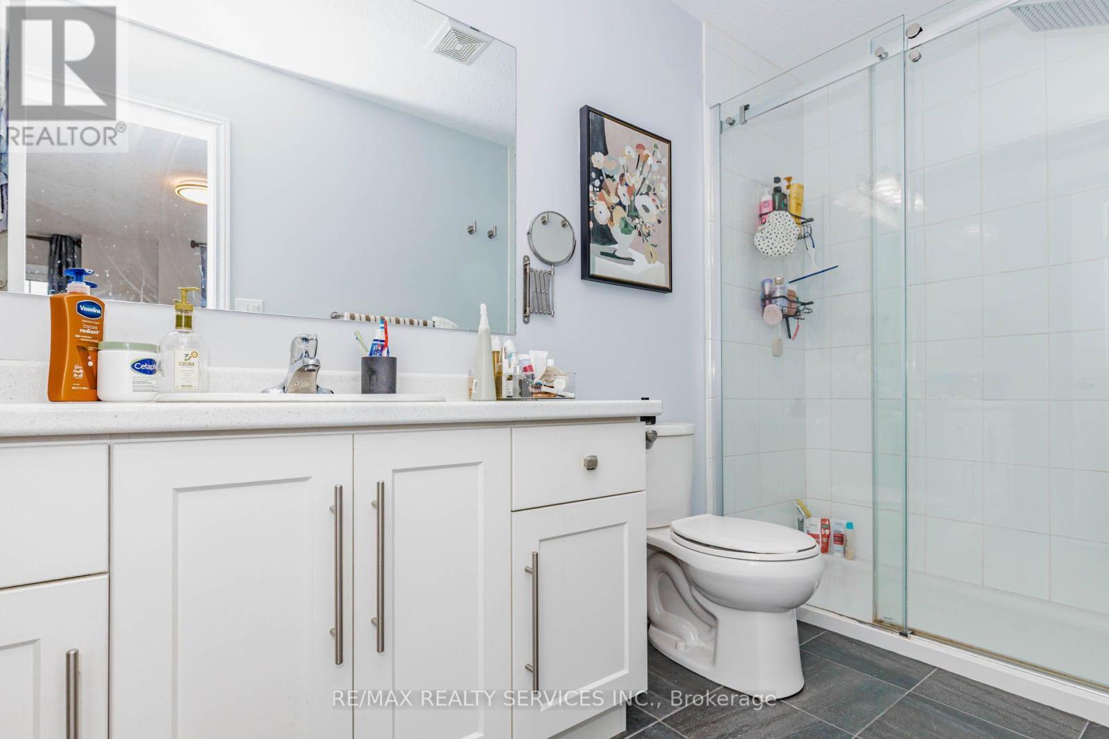1561 Dunkirk Avenue Property Photo 24