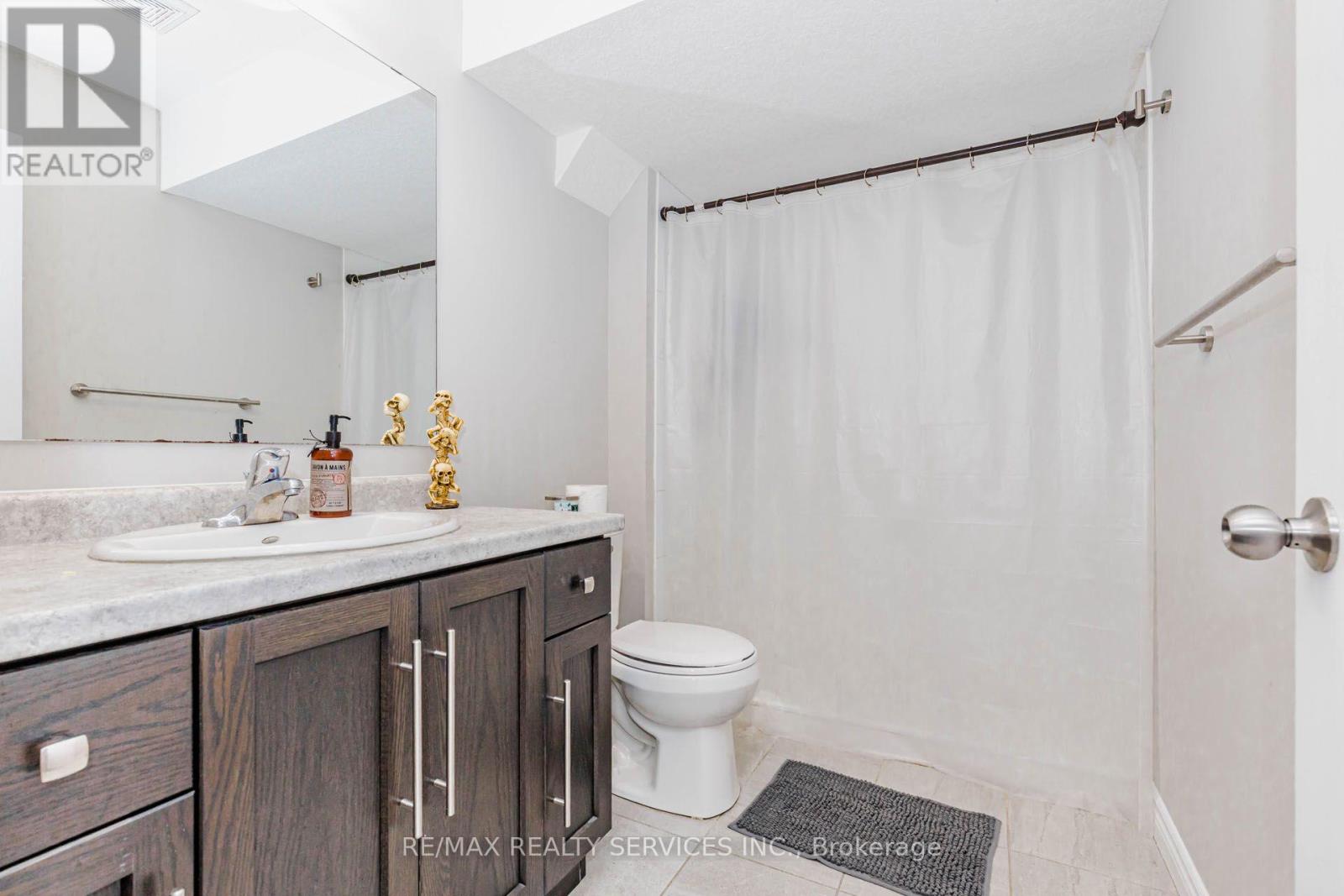 1561 Dunkirk Avenue Property Photo 32