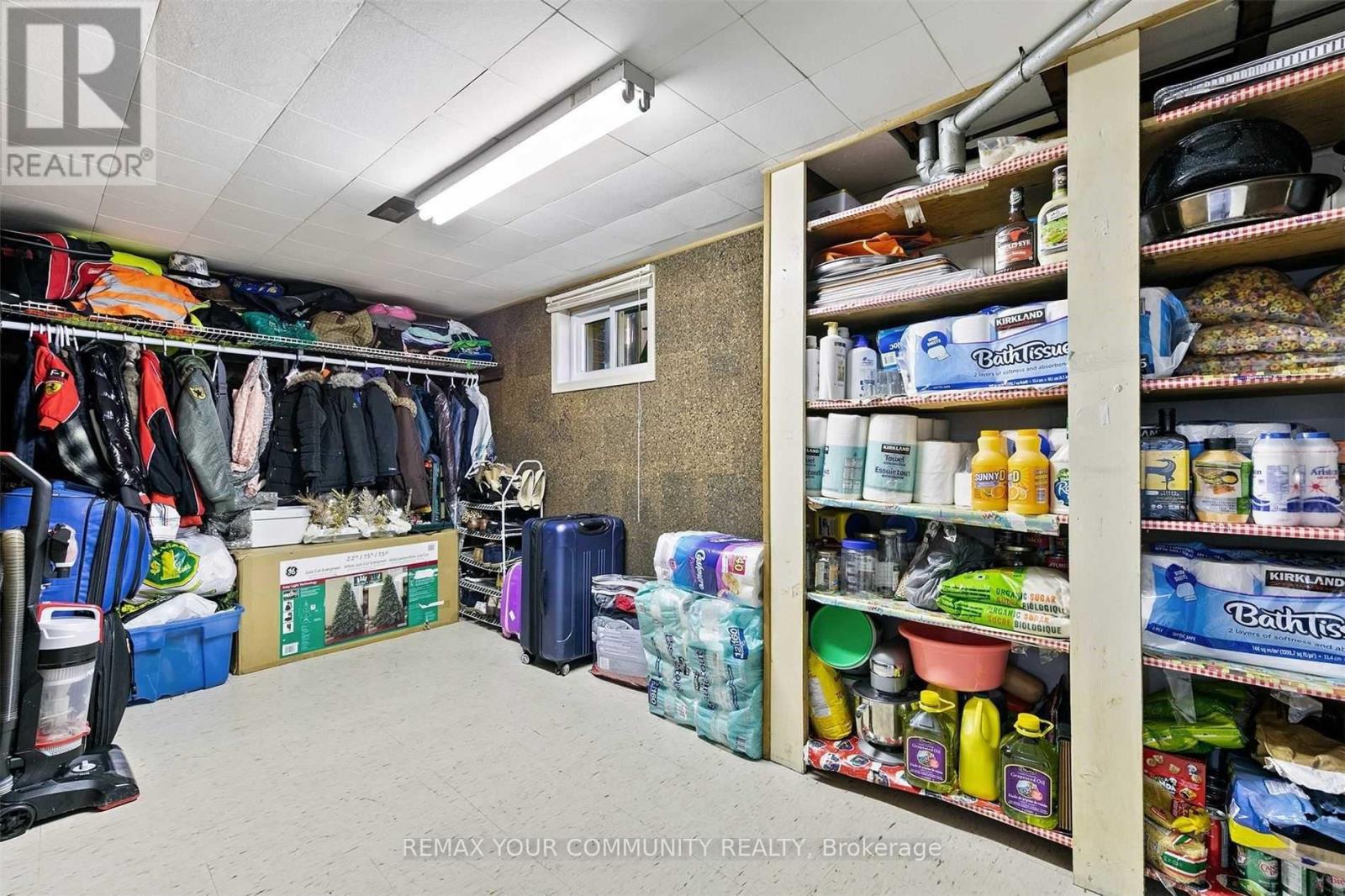 4276 Howard Avenue Property Photo 21