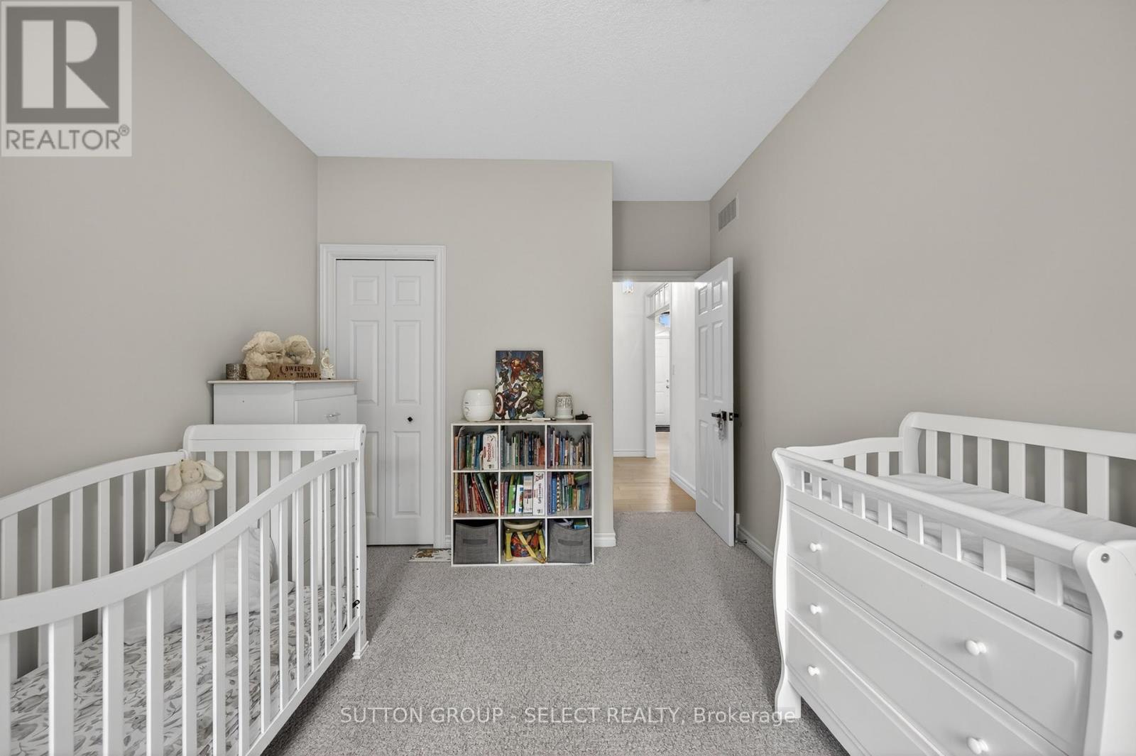135 Plane Tree Drive Property Photo 7