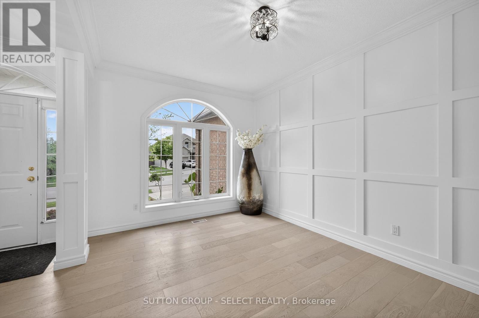 135 Plane Tree Drive Property Photo 11
