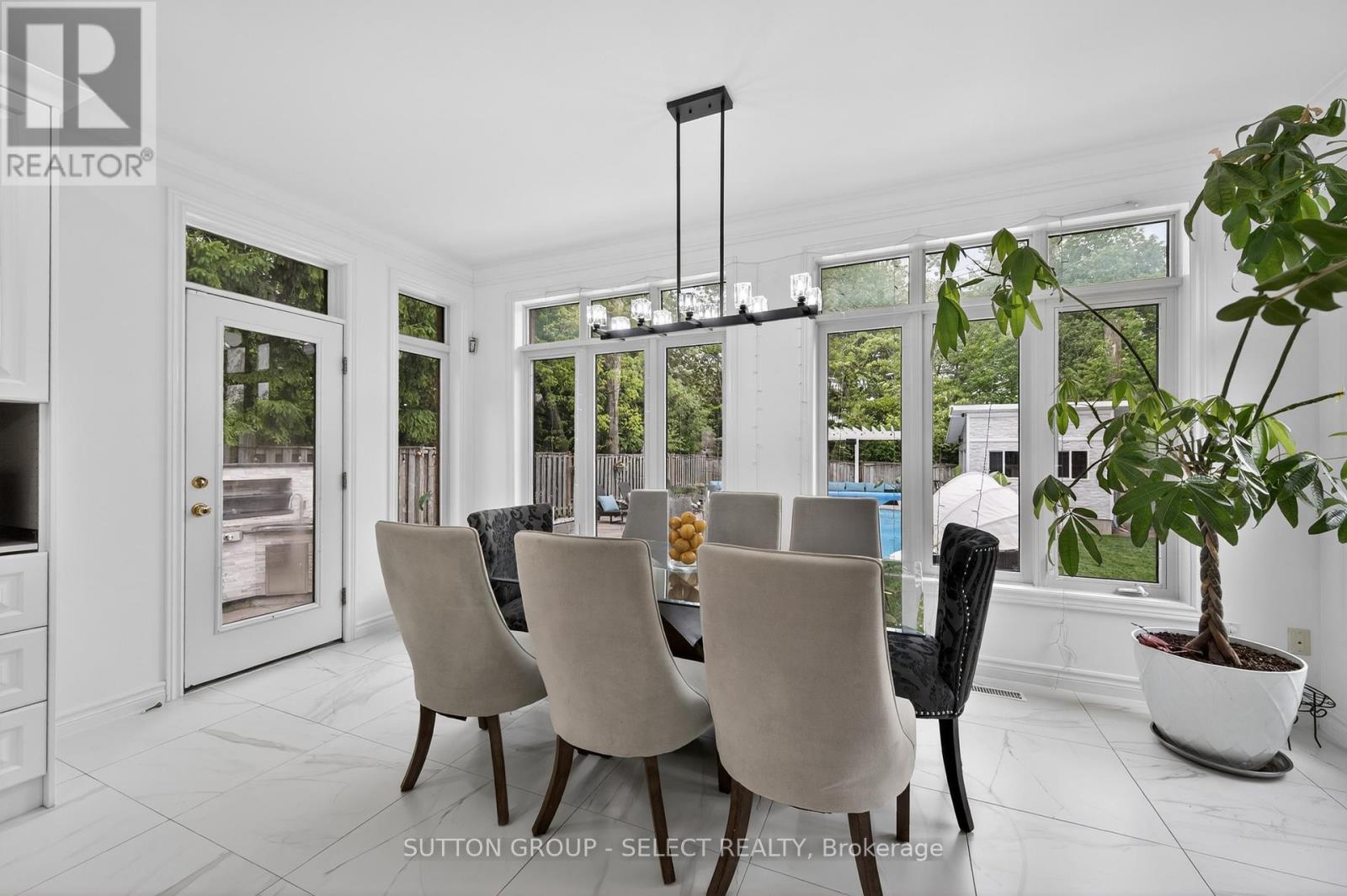 135 Plane Tree Drive Property Photo 13