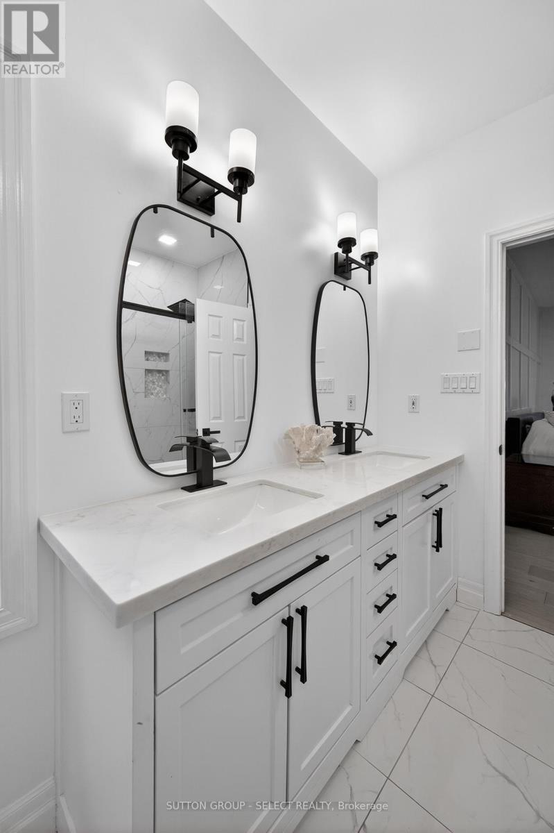 135 Plane Tree Drive Property Photo 28