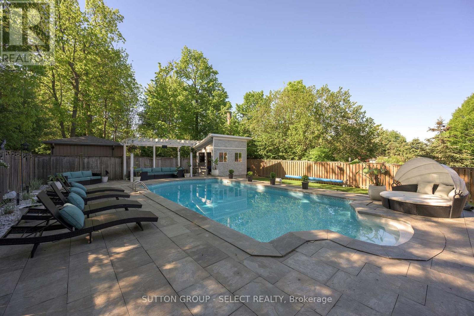 135 Plane Tree Drive Property Photo 41