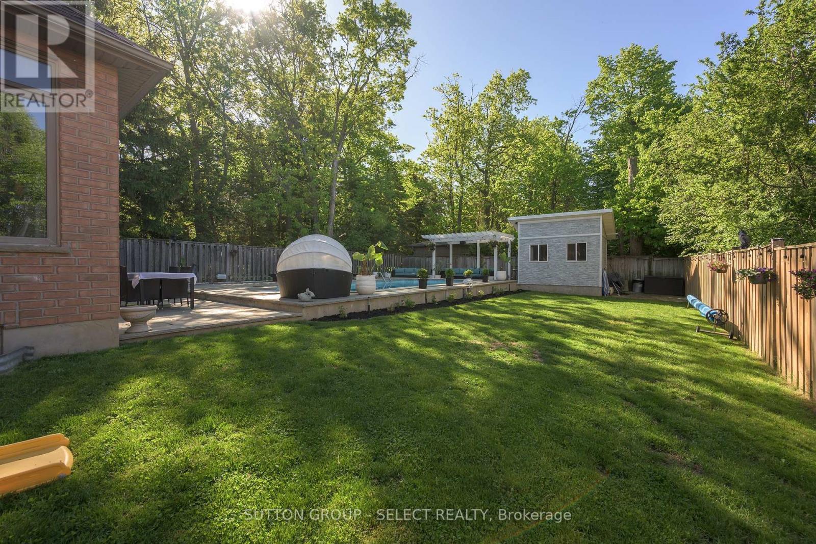 135 Plane Tree Drive Property Photo 42