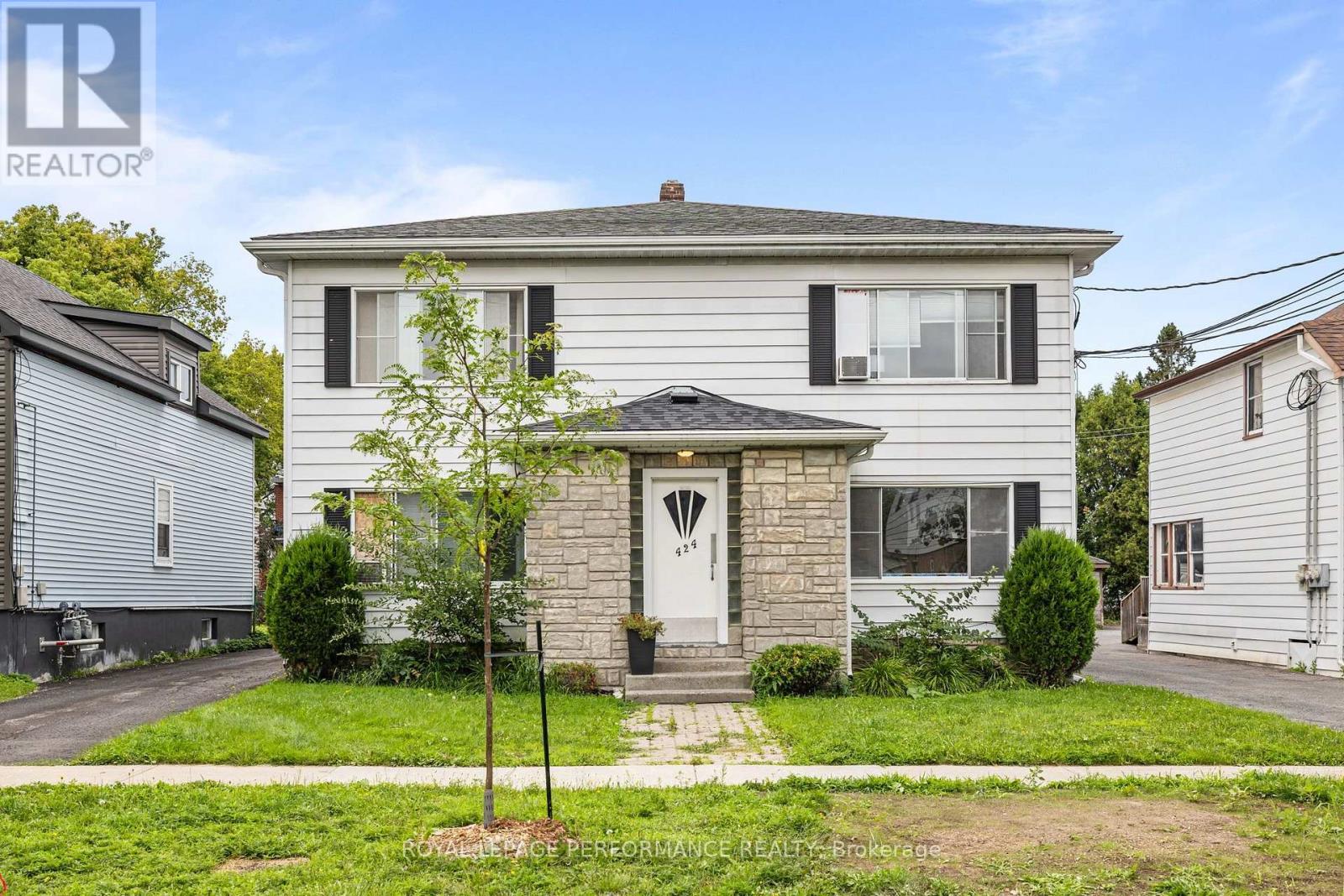 424 Guy Street Property Photo 1