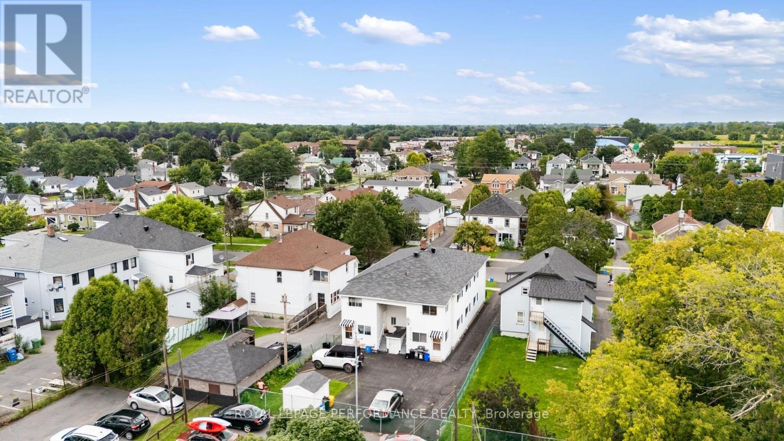 424 Guy Street Property Photo 10