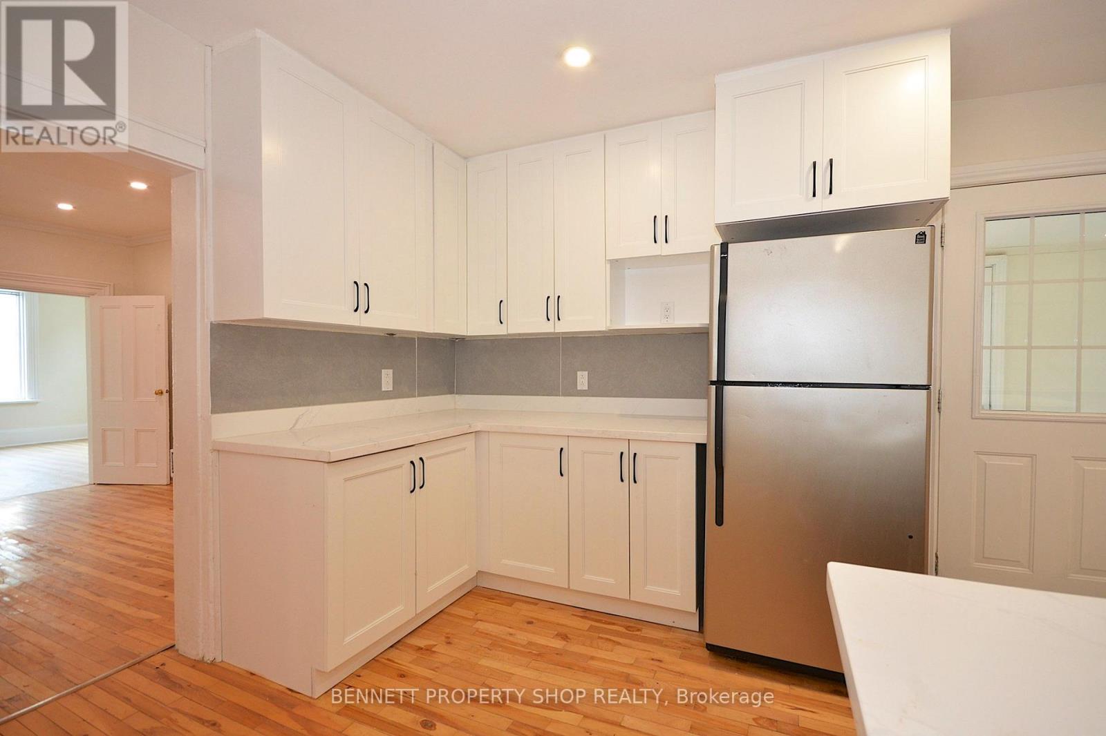 15 Daniel Street N Property Photo 10
