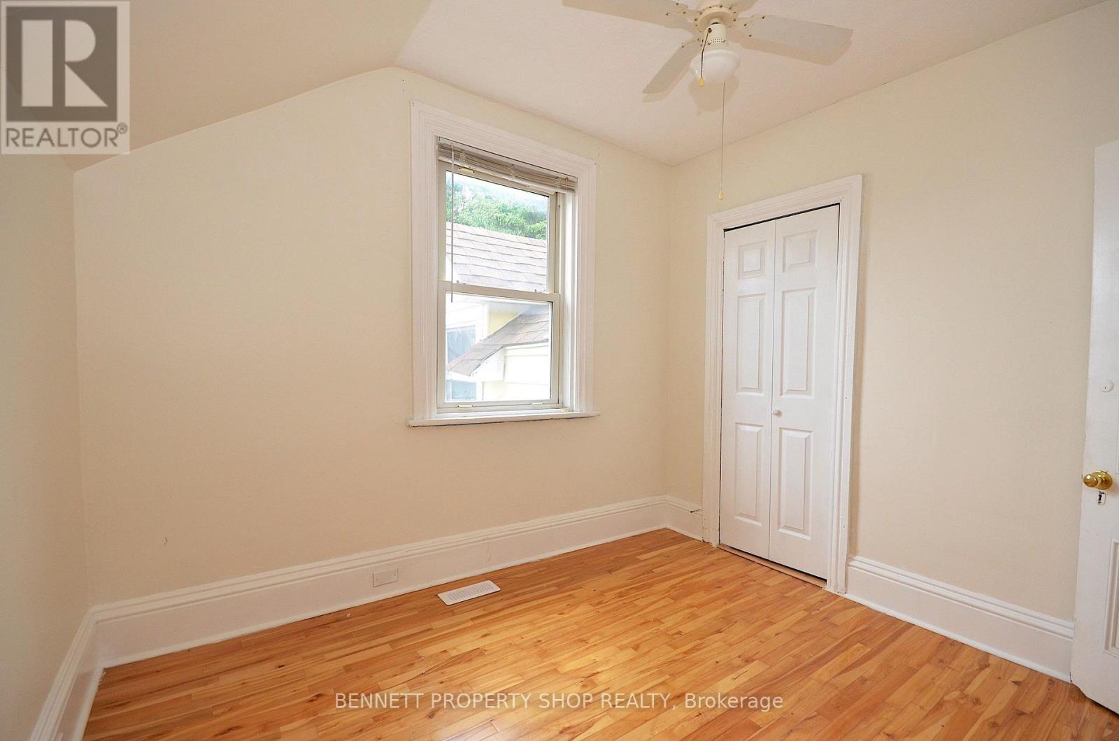 15 Daniel Street N Property Photo 29