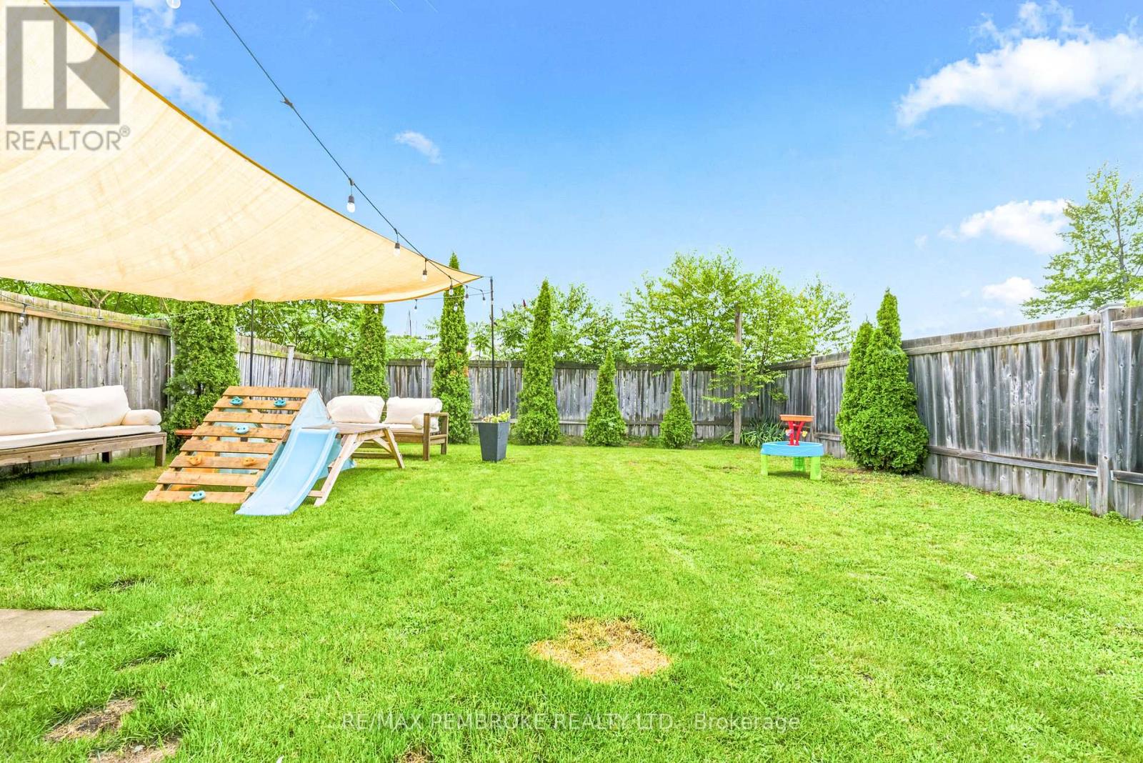 3003 Sandstone Crescent Property Photo 41