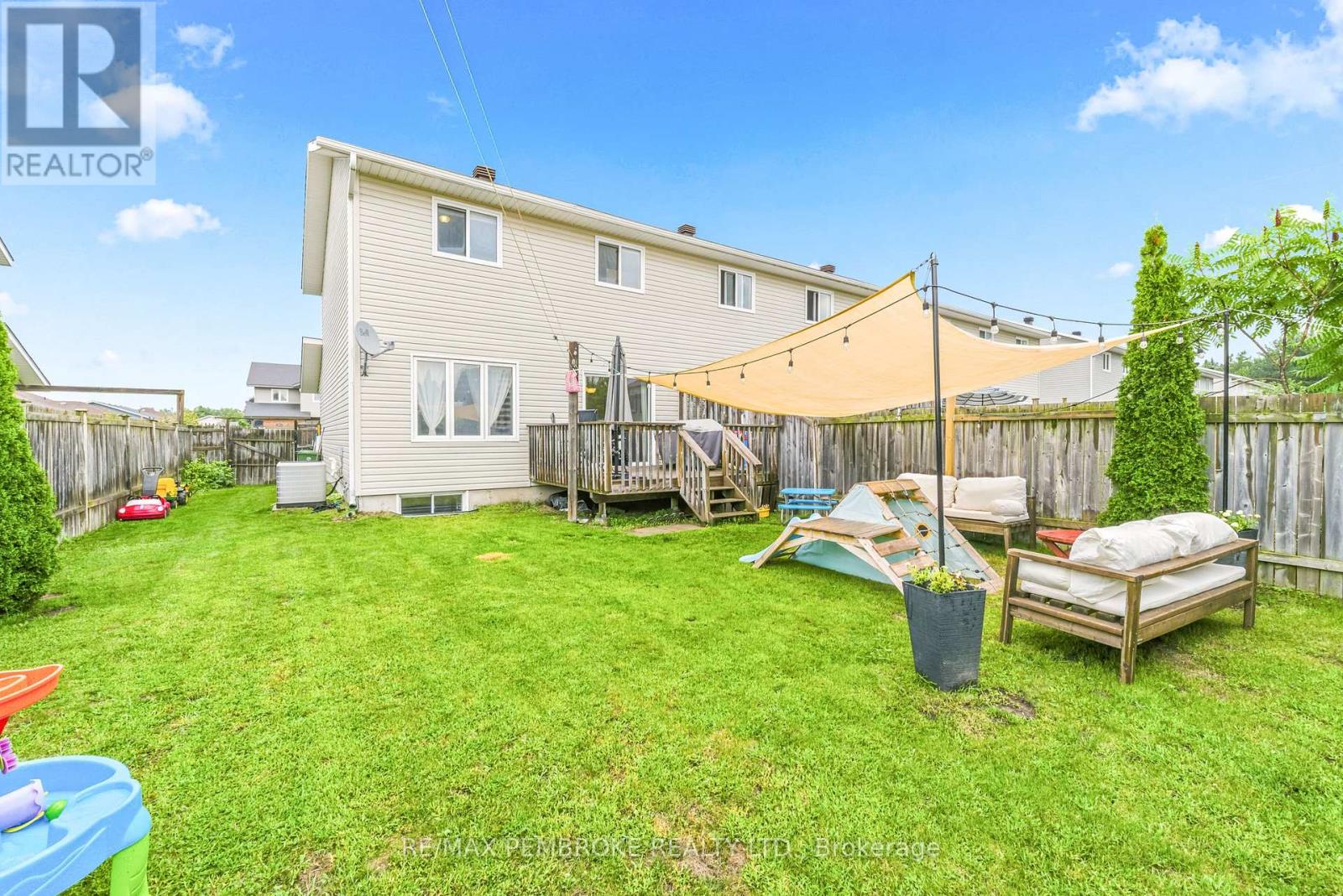 3003 Sandstone Crescent Property Photo 42