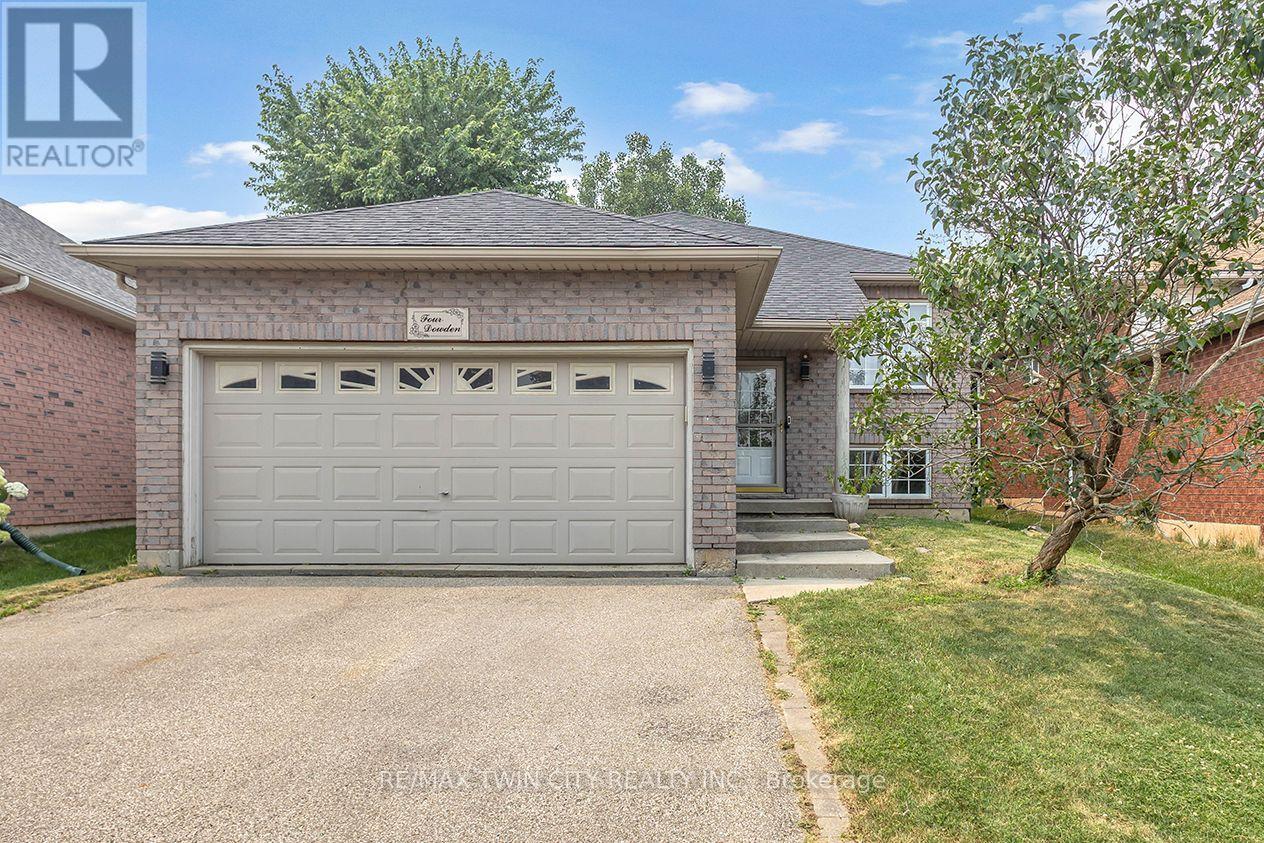 4 DOWDEN AVENUE Property Photo 1