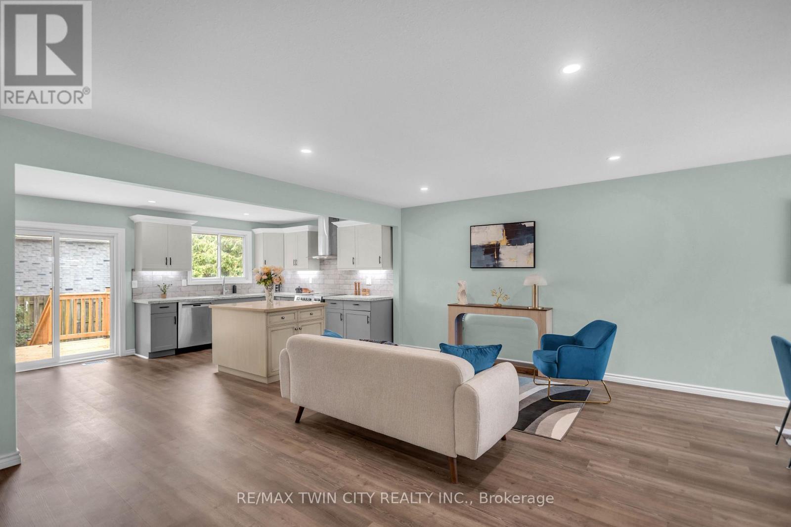 4 Dowden Avenue Property Photo 8