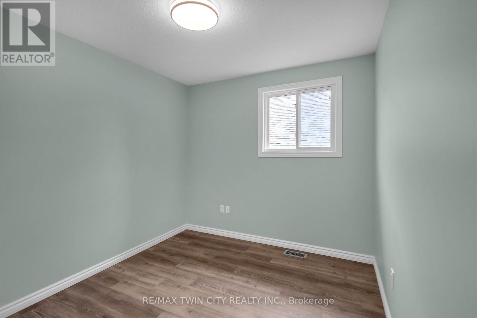 4 Dowden Avenue Property Photo 20
