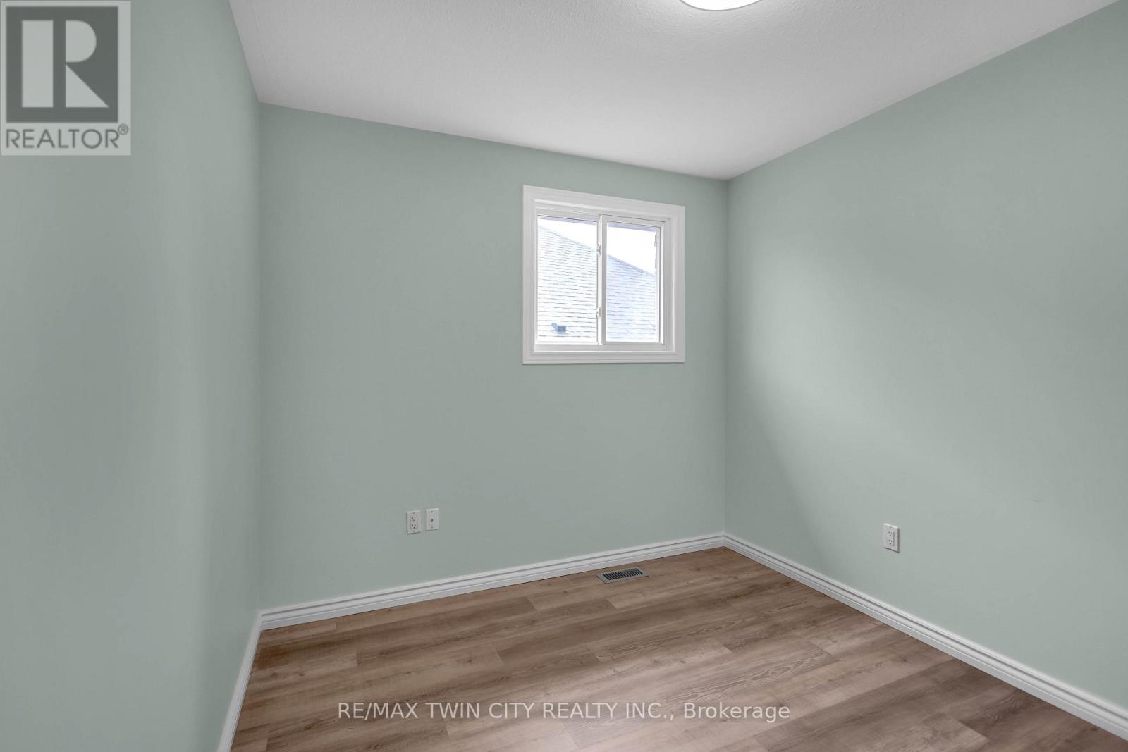 4 Dowden Avenue Property Photo 21