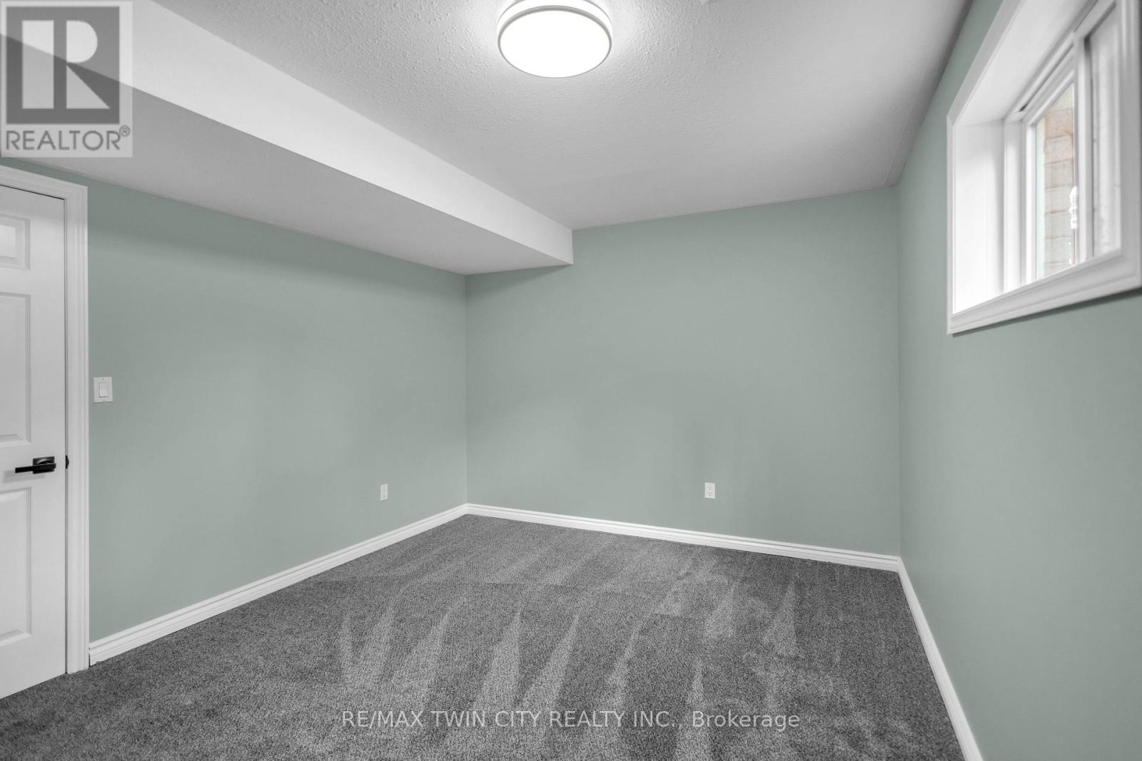 4 Dowden Avenue Property Photo 30