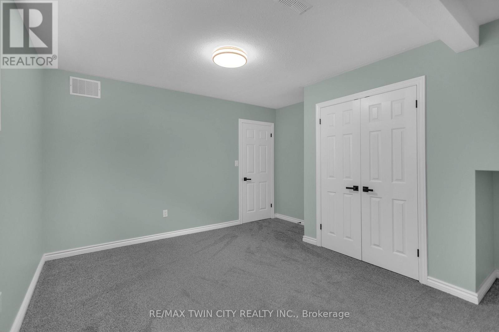 4 Dowden Avenue Property Photo 34