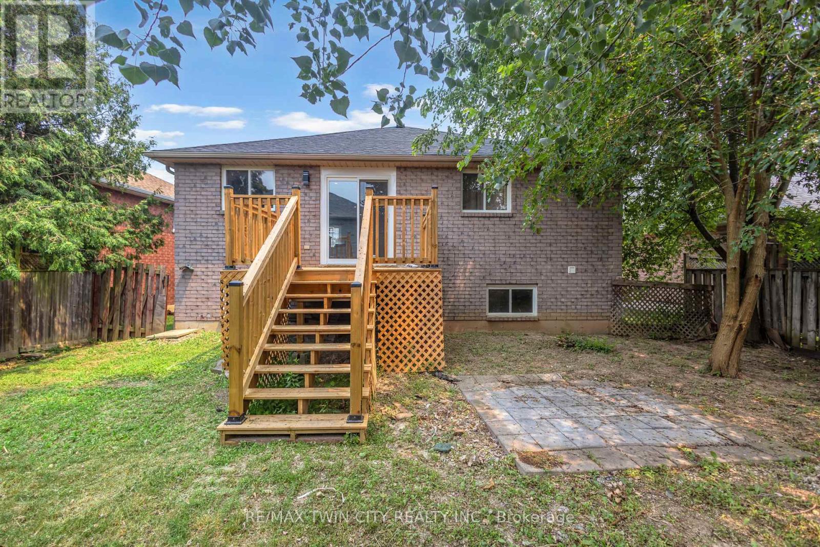 4 Dowden Avenue Property Photo 39