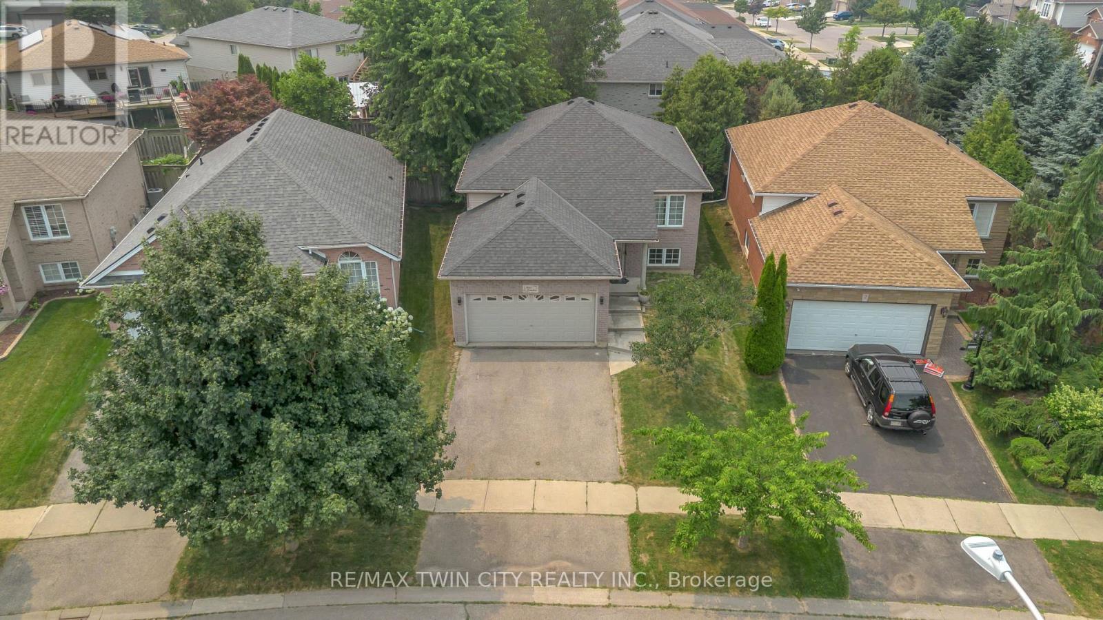 4 Dowden Avenue Property Photo 44