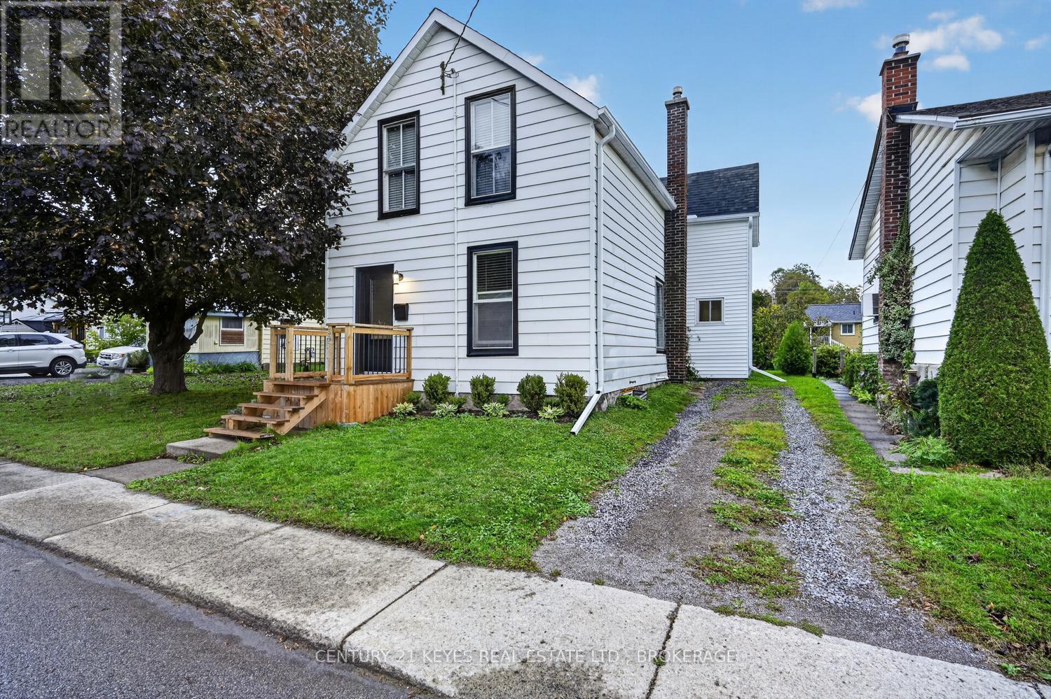 39 AMY STREET Property Photo 1