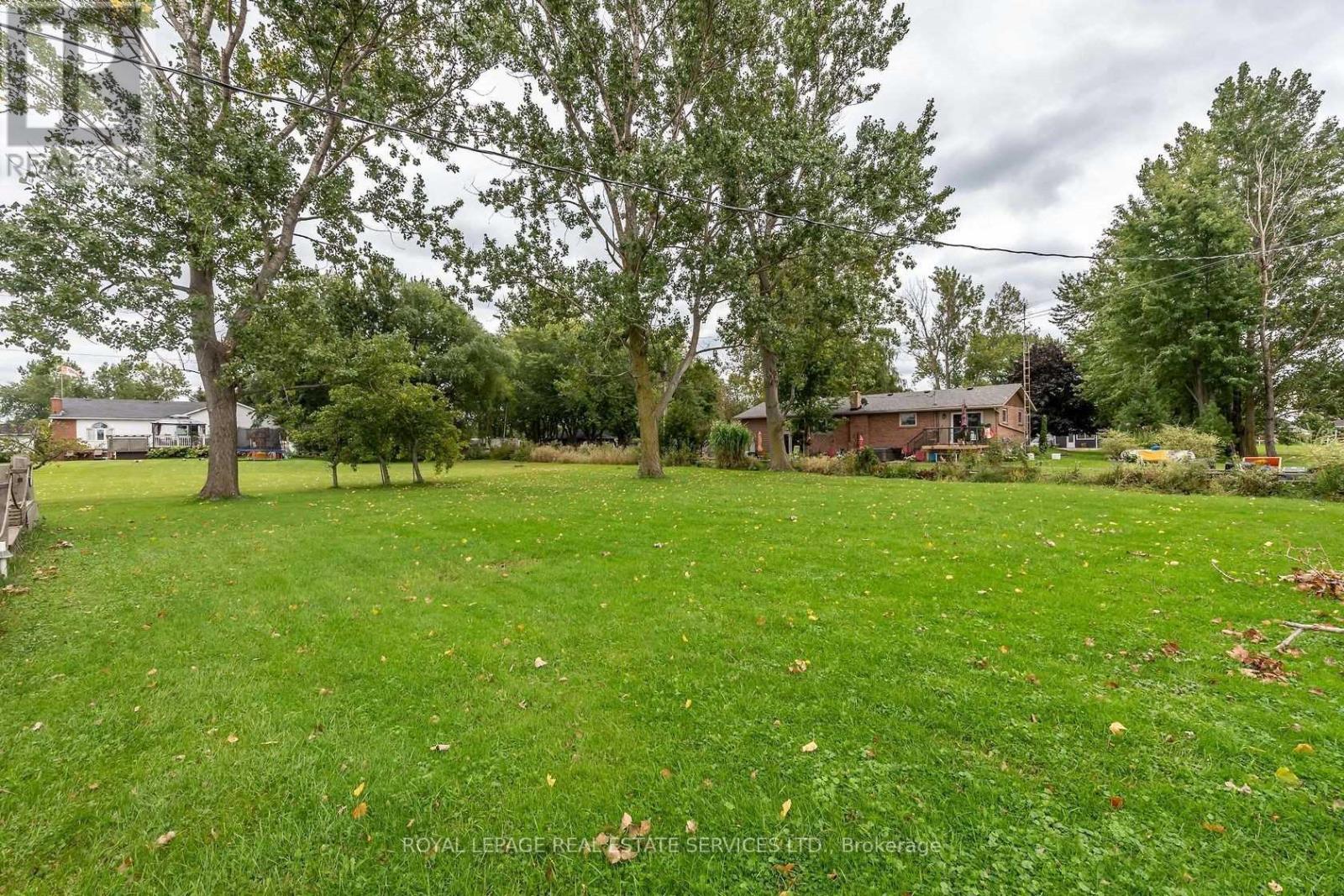 6 Upper Lake Property Photo 17