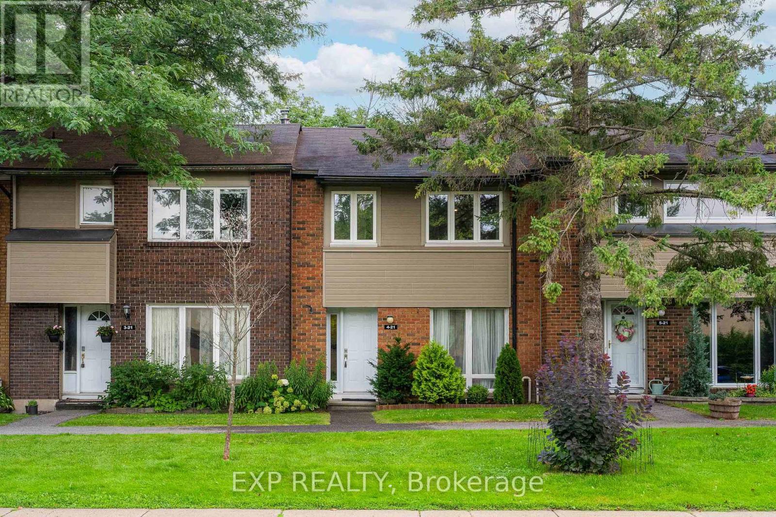 4 - 21 MIDLAND CRESCENT