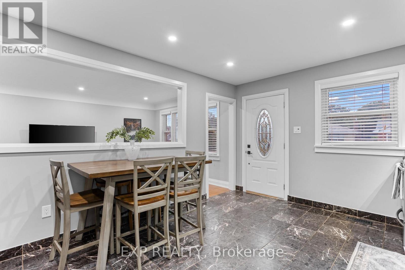 62 Randall Avenue Property Photo 3