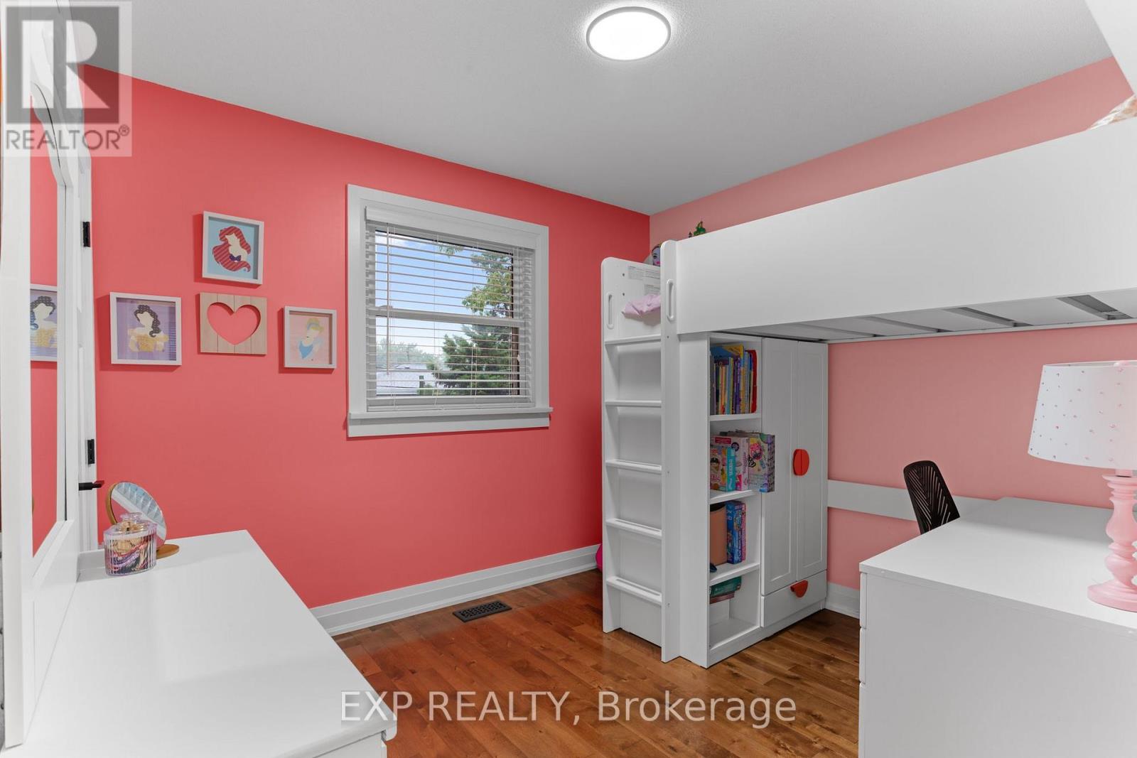 62 Randall Avenue Property Photo 13
