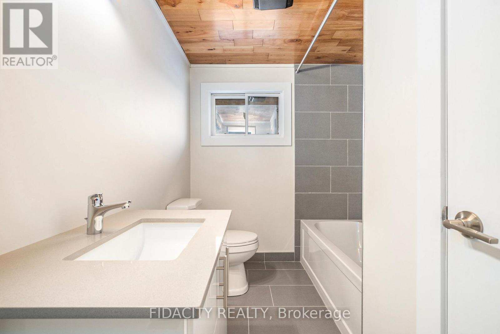 1030 Maitland Avenue Property Photo 23