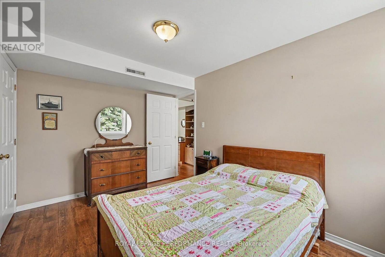 204 - 311 Water Street W Property Photo 25