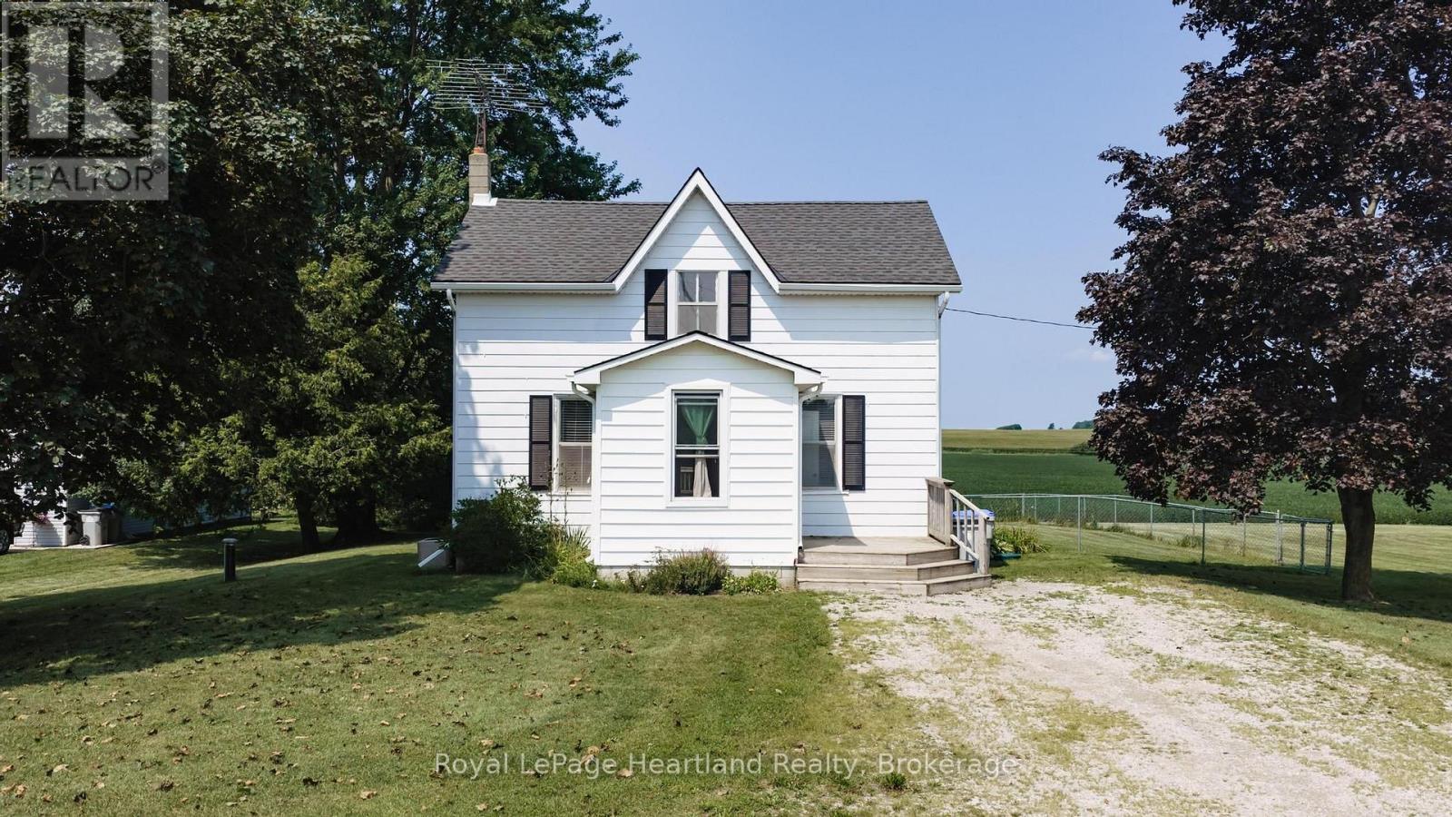 82155 London Road Property Photo 1