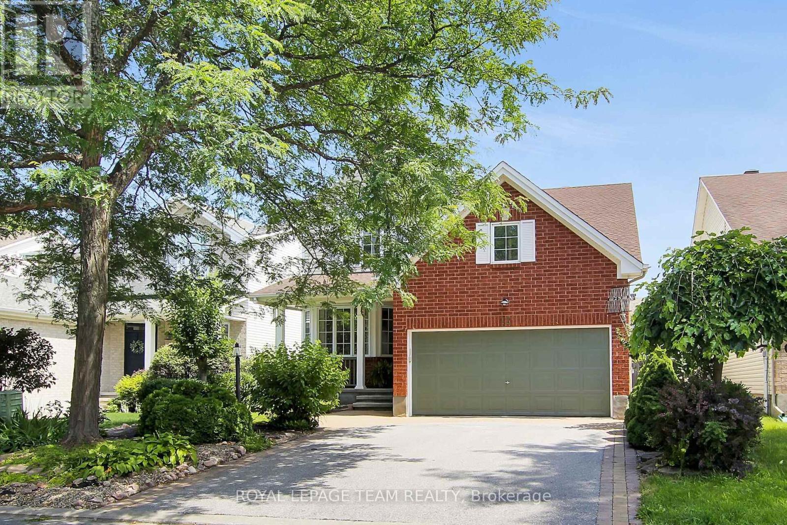12 MATTAWA CRESCENT