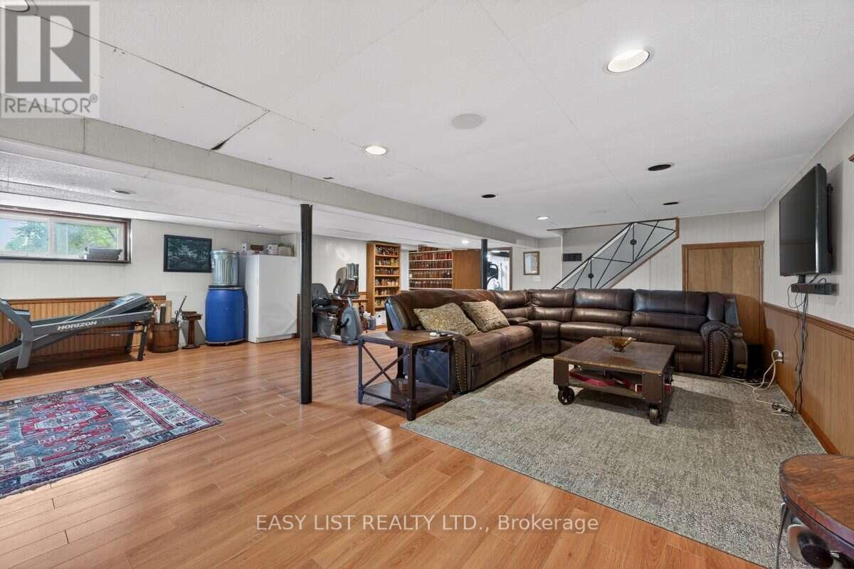 710 Seacliff Drive Property Photo 41