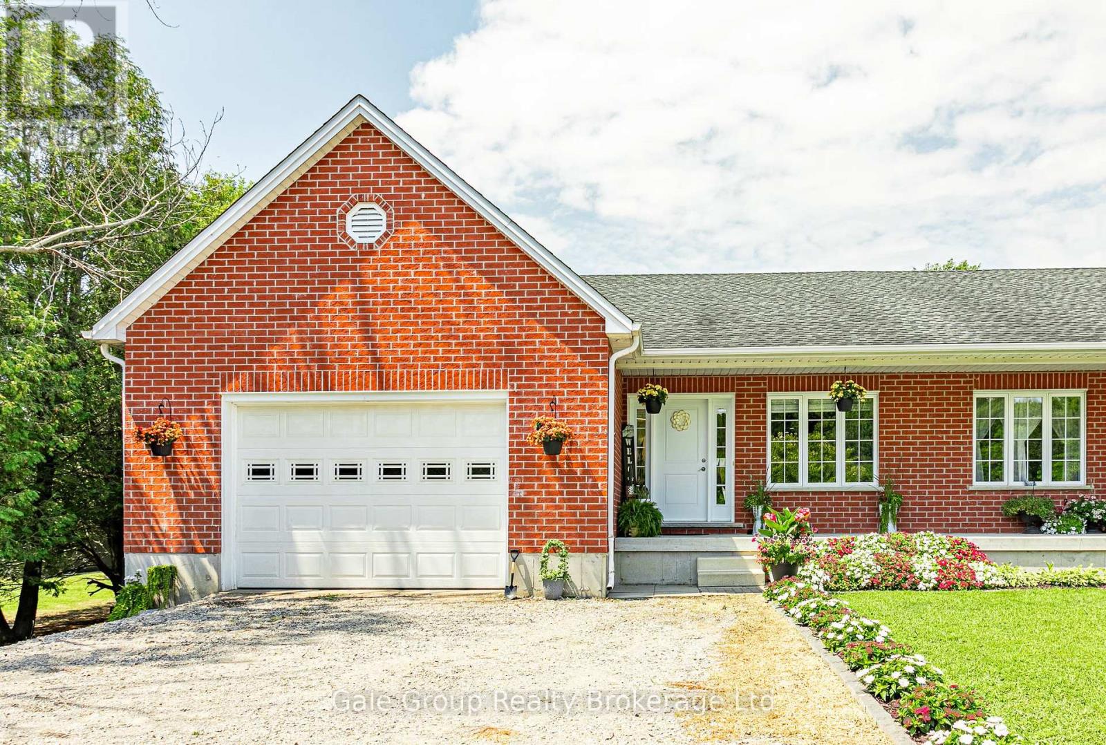 6657 Plank Road Property Photo 2