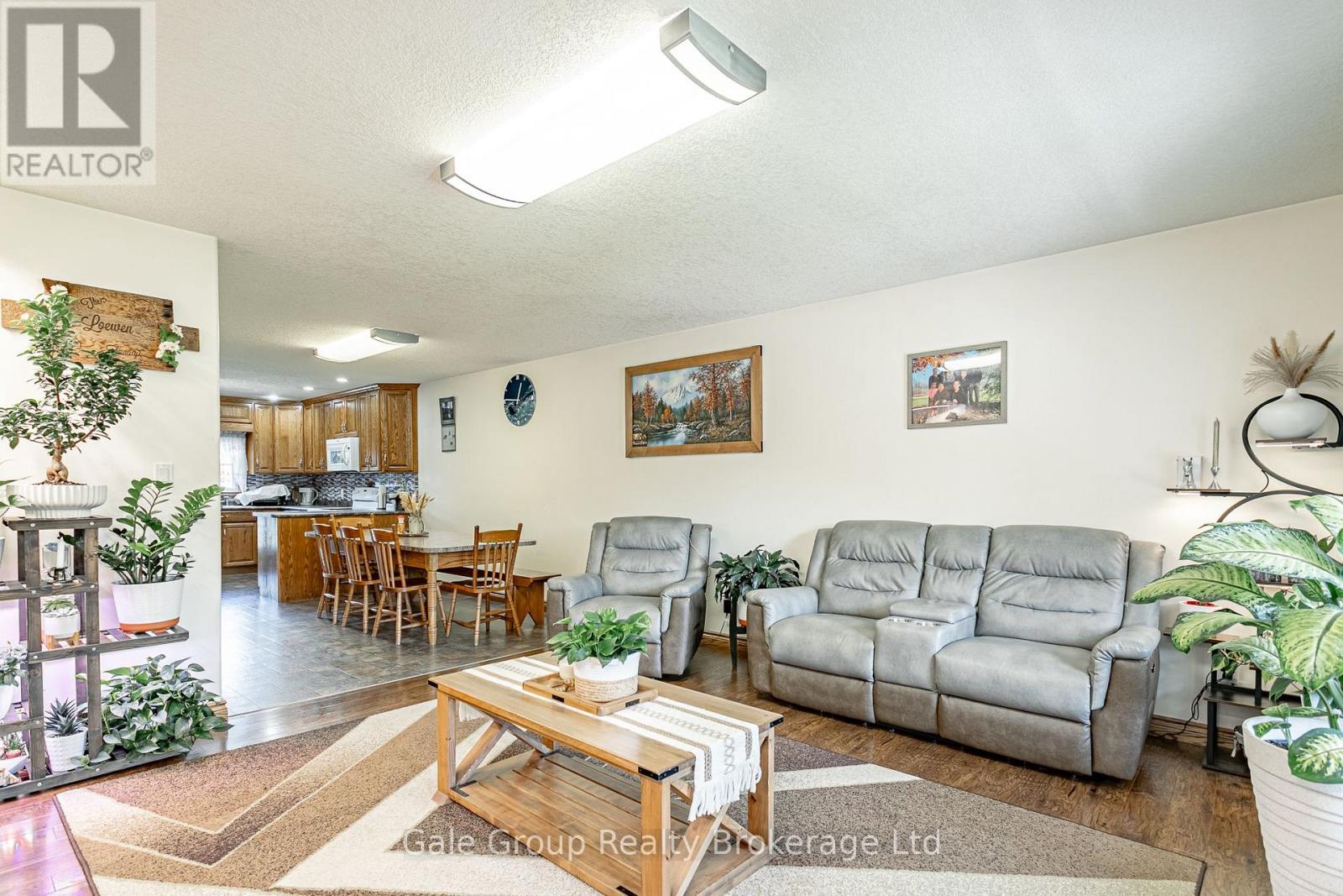6657 Plank Road Property Photo 7
