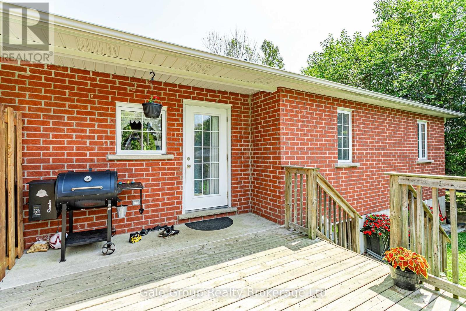 6657 Plank Road Property Photo 28