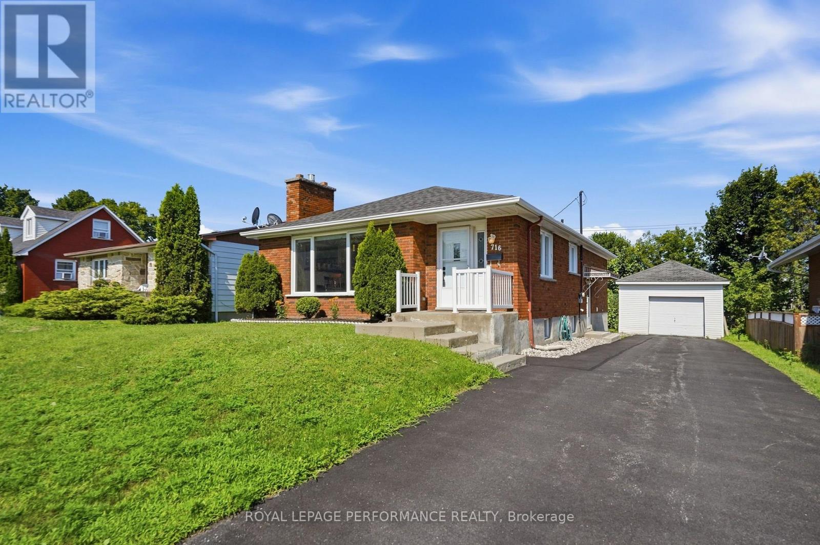 716 CARTIER BOULEVARD Property Photo 1