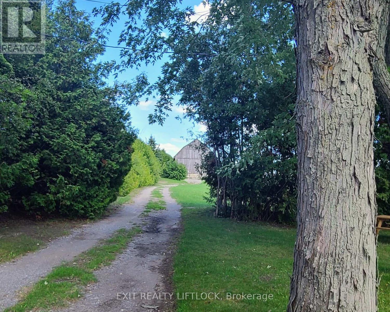 4922 Highway 7 Property Photo 29