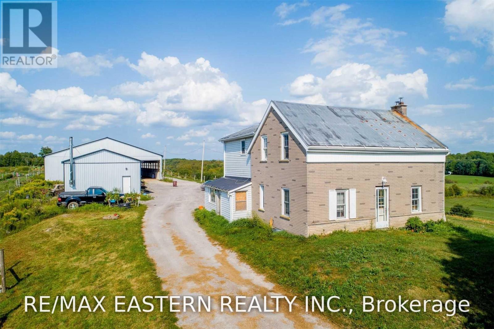 583 Second Line Property Photo 3