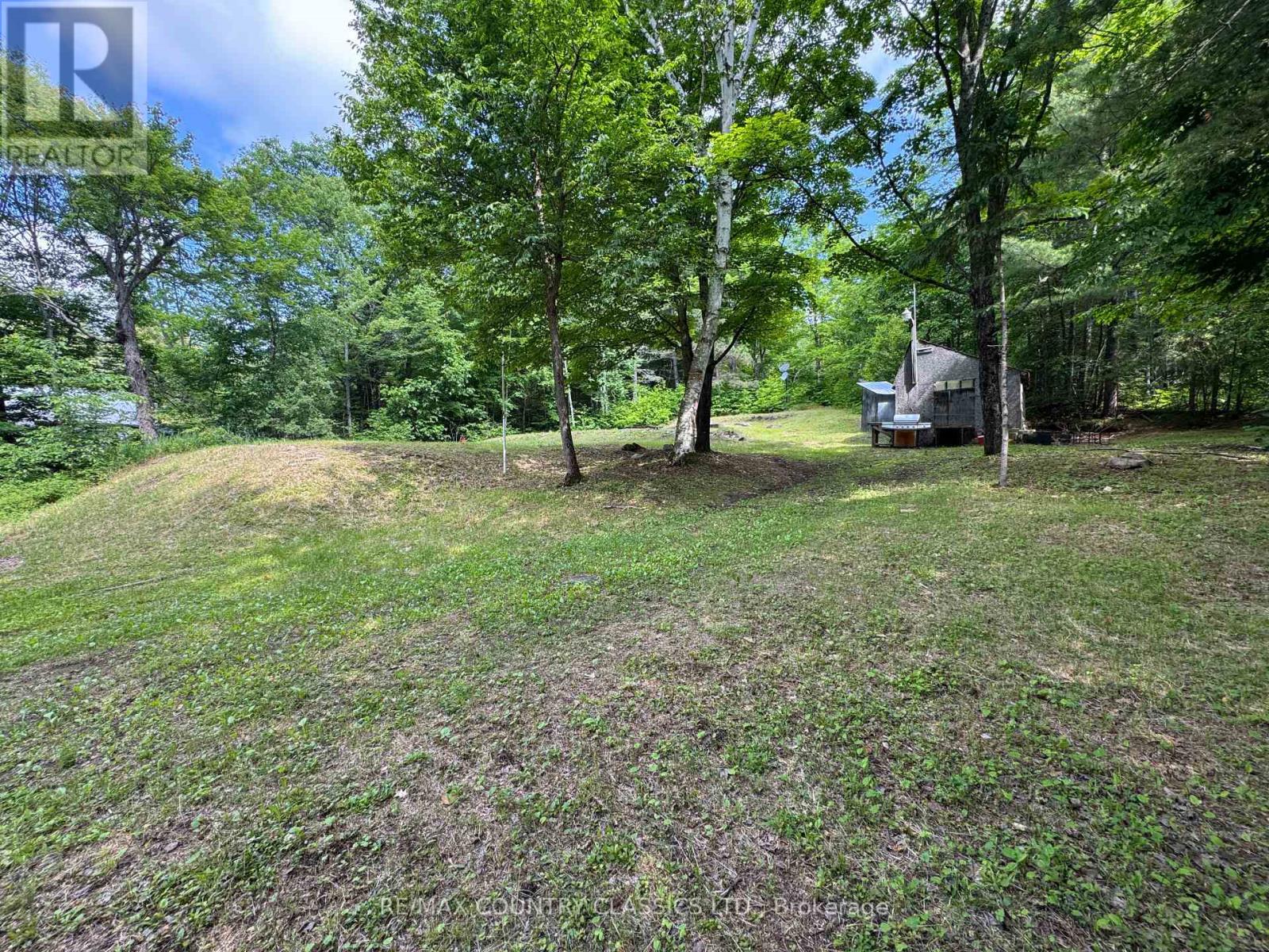 1703 Boulter Road Property Photo 1