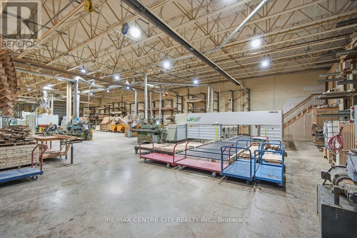 23819 Coldstream Road Property Photo 19
