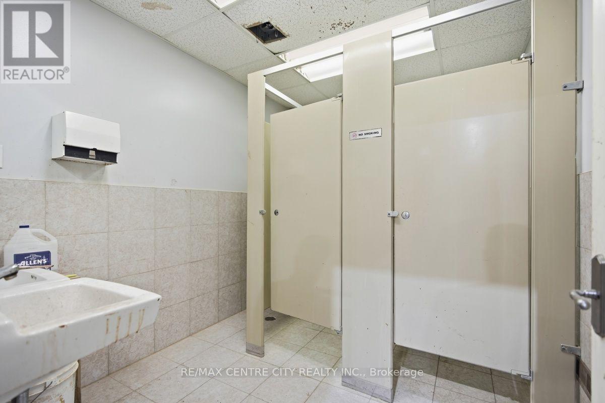 23819 Coldstream Road Property Photo 20