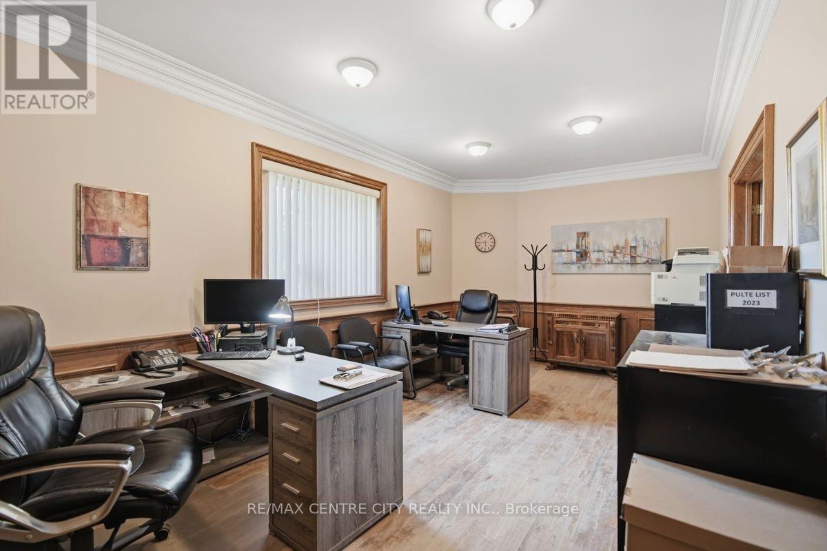 23819 Coldstream Road Property Photo 35