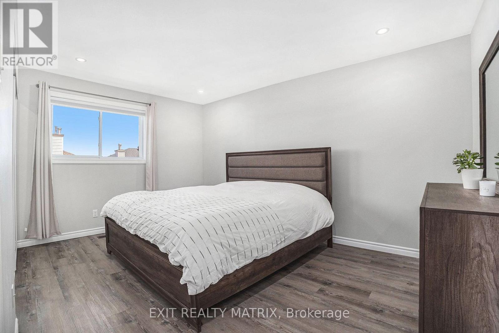 697 Levac Drive Property Photo 18