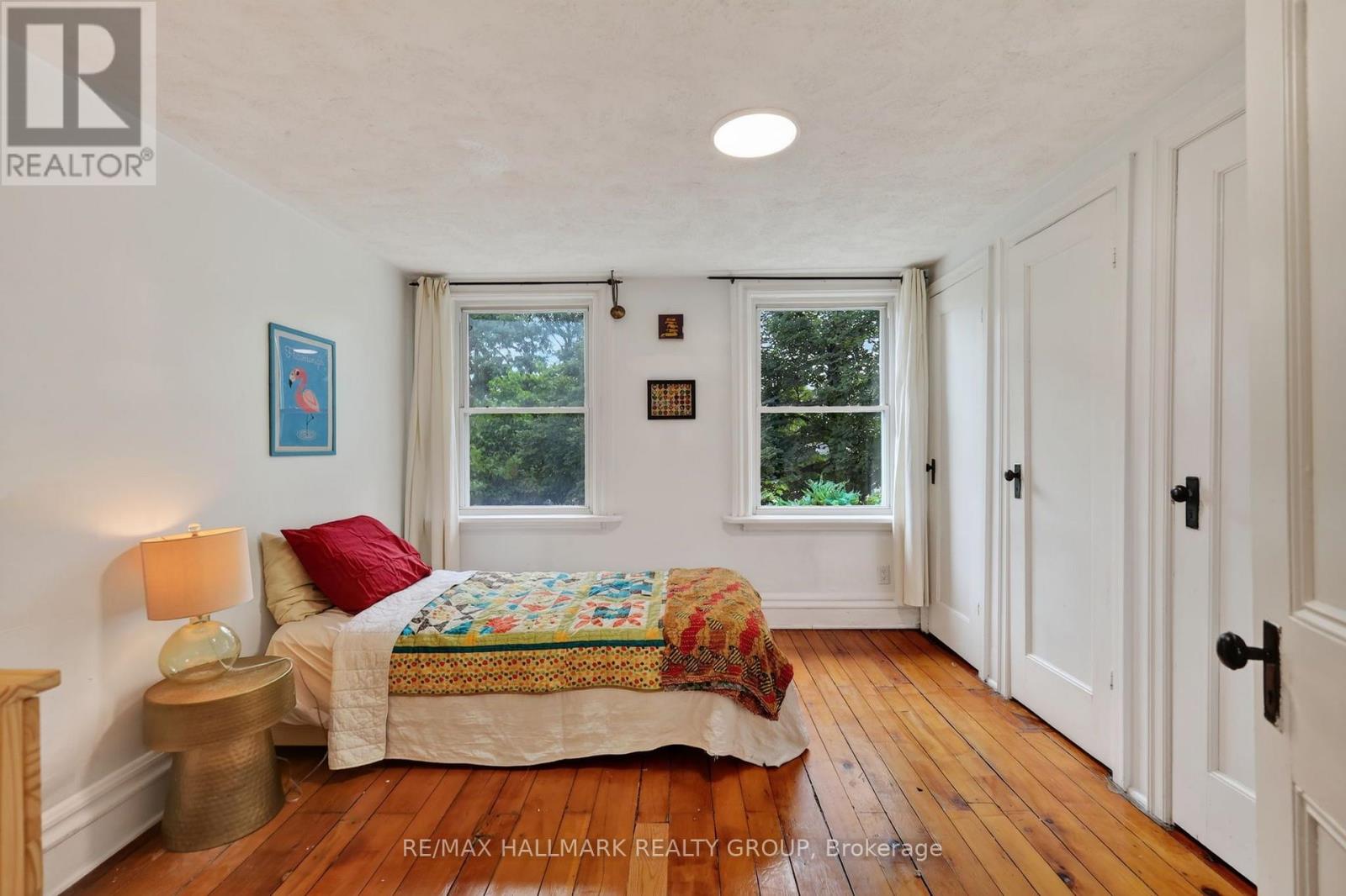 664 Center Street Property Photo 25