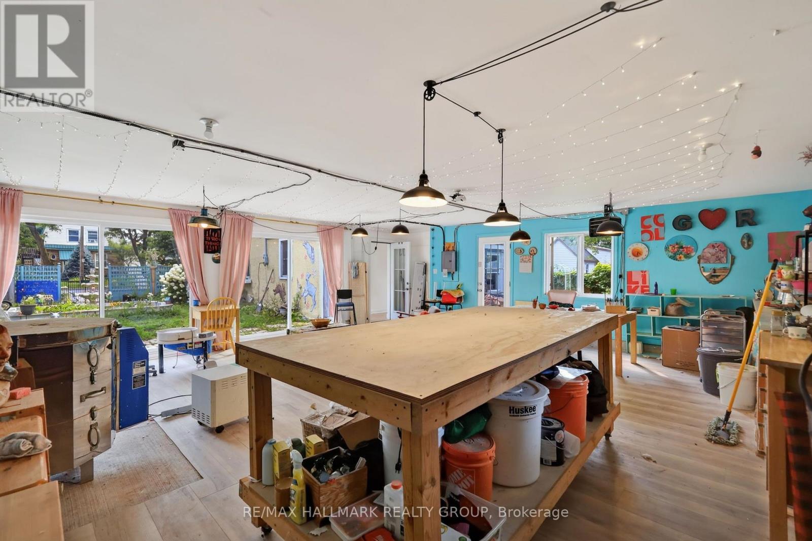 664 Center Street Property Photo 34