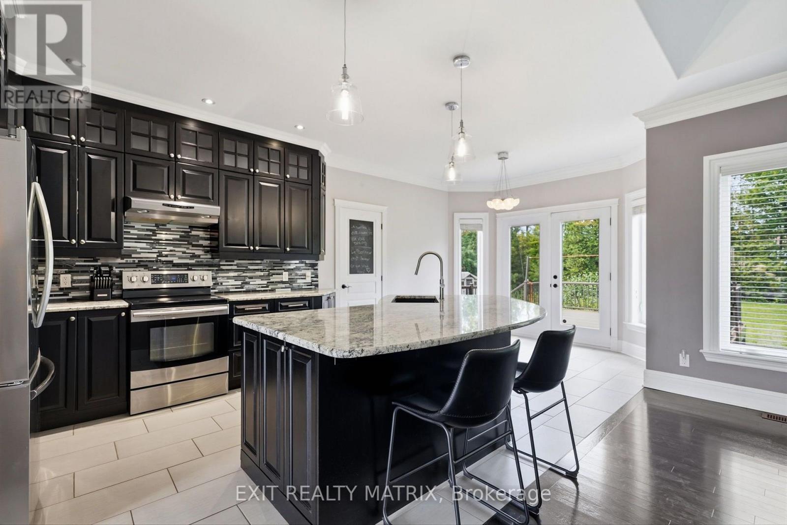 501 Du Parc Road Property Photo 14