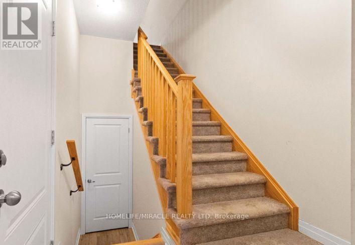 109 - 585 Colborne Street E Property Photo 3