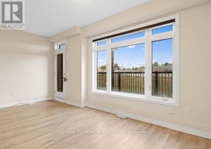 109 - 585 Colborne Street E Property Photo 10