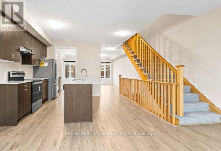 109 - 585 Colborne Street E Property Photo 12